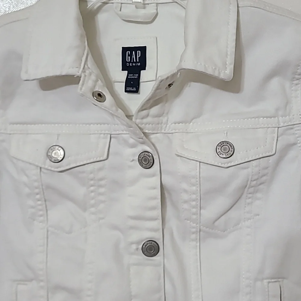 Gap Kids White Denim‎ Jean Jacket - Size Large
